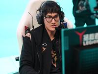 Lanbo-包含Karsa回归赛场，绝杀首场状态亮眼，公牛观众沸腾！的词条