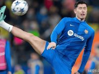 兰博竞技-莱万多夫斯基迎来十赛季高光表现，中国队球迷沸腾！的简单介绍