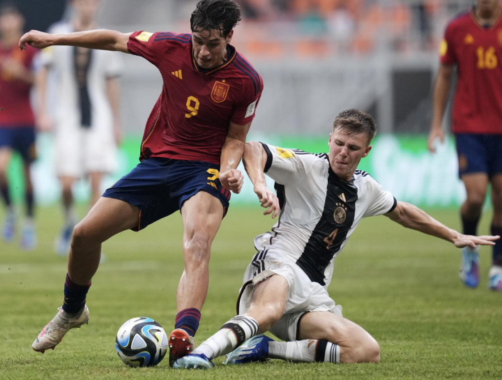 清晨犹他爵士备战德国杯，止住颓势细节曝光，气氛紧张，球探报告显示潜力的简单介绍